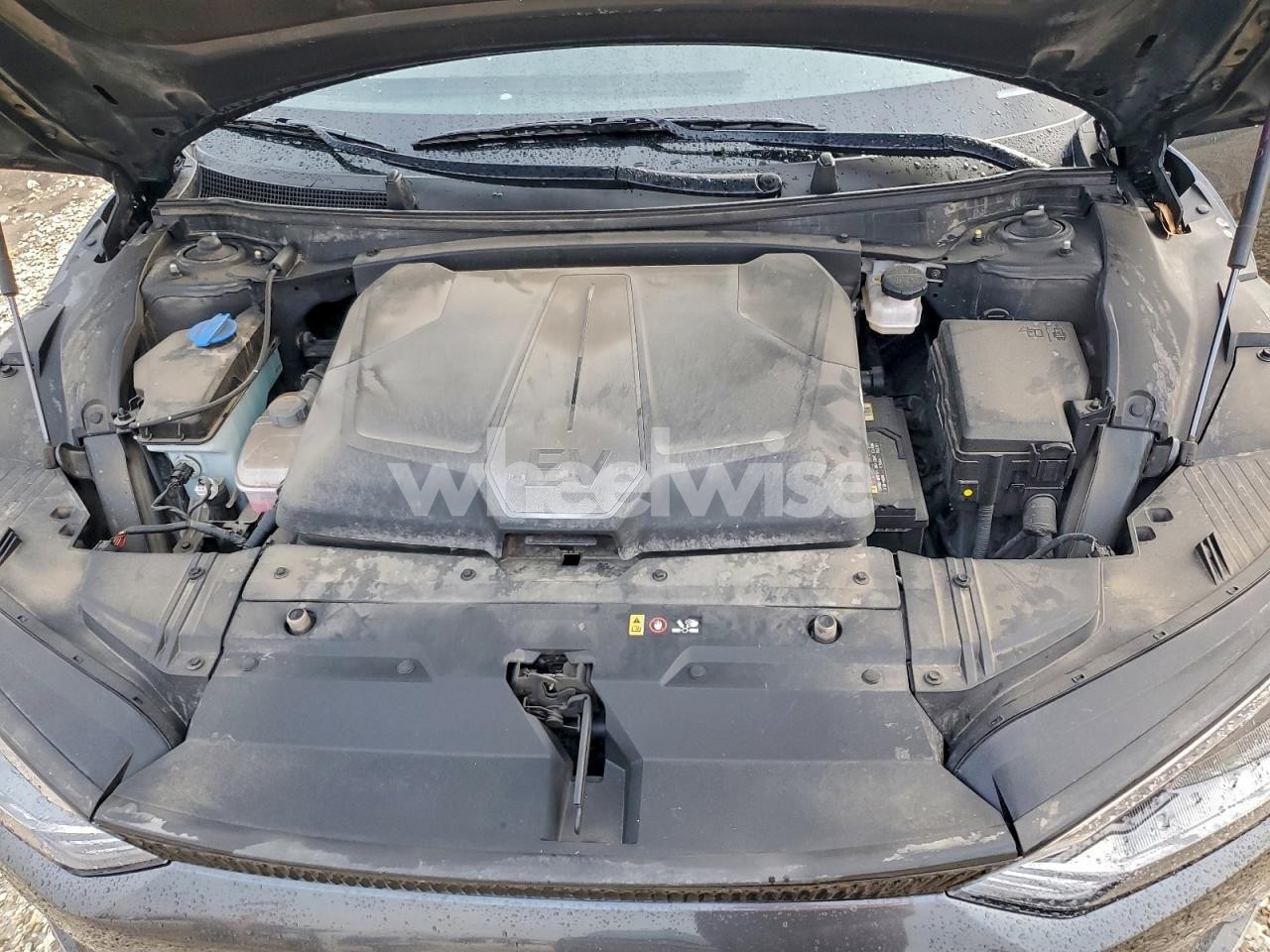 Photo 12 of 2023 KIA EV6 LIGHT (VIN KNDC34LA3P5610830)