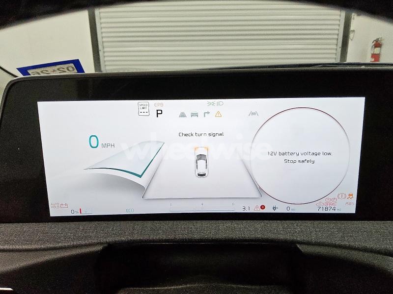 Photo 7 of 2024 KIA EV6 LIGHT (VIN KNDC34LA3R5192269)