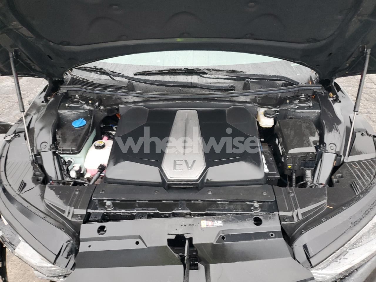 Photo 11 of 2024 KIA EV6 LIGHT (VIN KNDC34LA3R5207241)