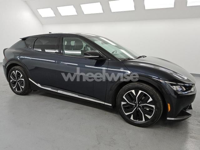 Photo 14 of 2023 KIA EV6 LIGHT (VIN KNDC34LA4P5609704)