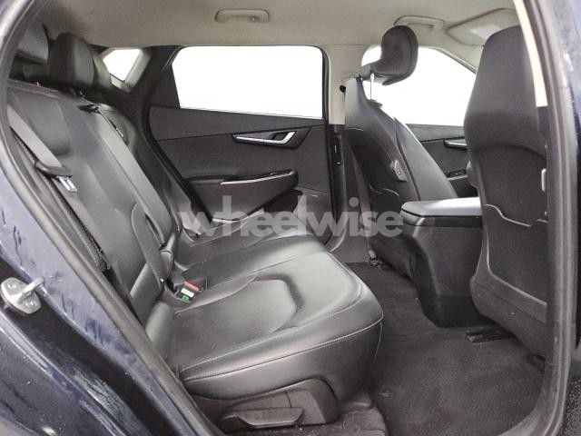 Photo 9 of 2023 KIA EV6 LIGHT (VIN KNDC34LA4P5609704)