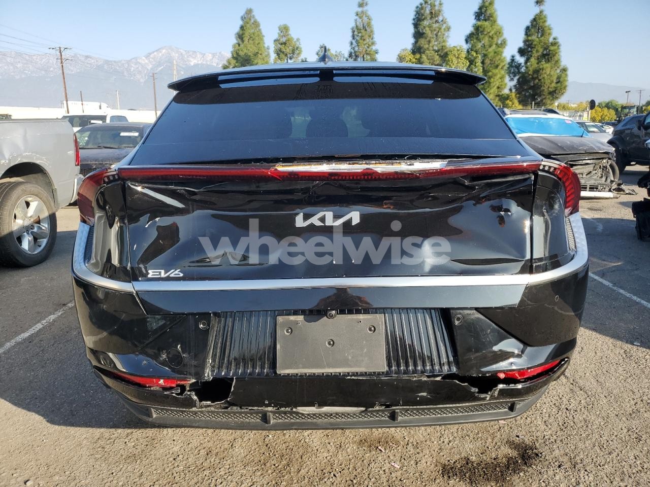 Photo 6 of 2022 KIA EV6 LIGHT (VIN KNDC34LA6N5043171)