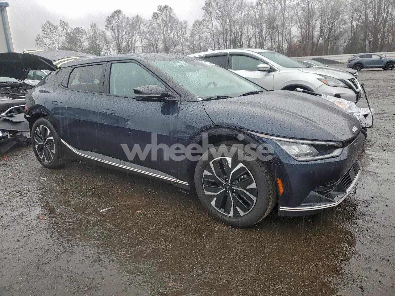 Photo 4 of 2023 KIA EV6 LIGHT (VIN KNDC34LA6P5128451)