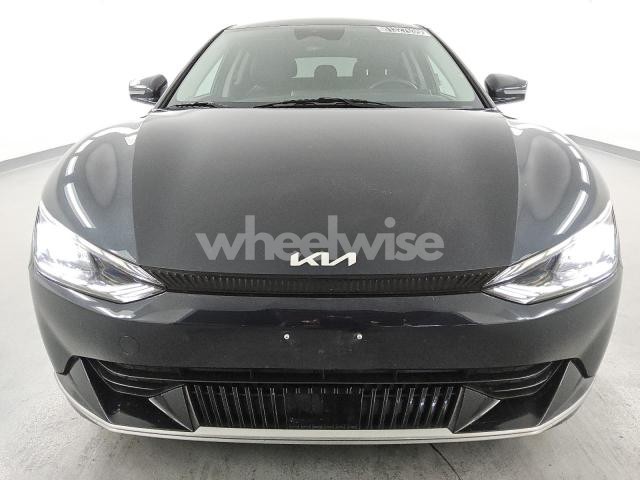 Photo 6 of 2024 KIA EV6 LIGHT (VIN KNDC34LA7R5207498)