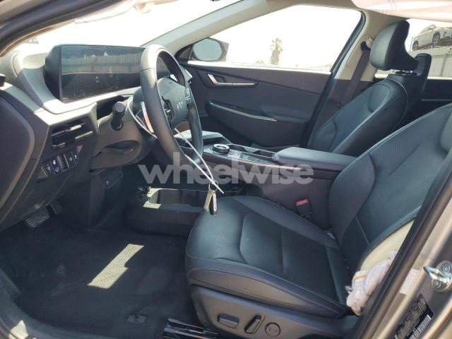 2023 KIA EV6 LIGHT (VIN KNDC34LA8P5150077) main photo