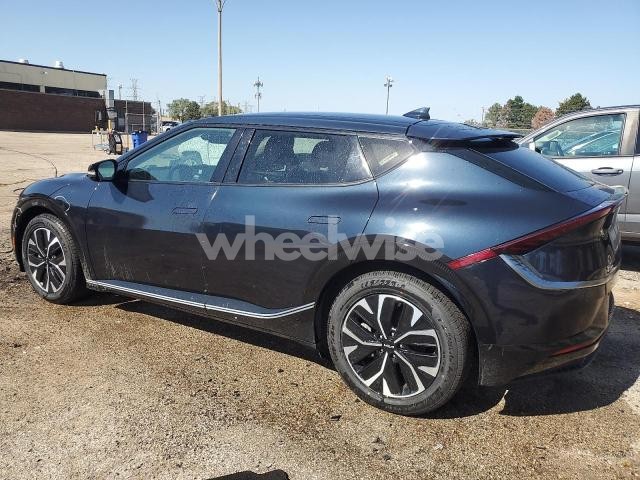 2023 KIA EV6 LIGHT (VIN KNDC34LA8P5611472) main photo