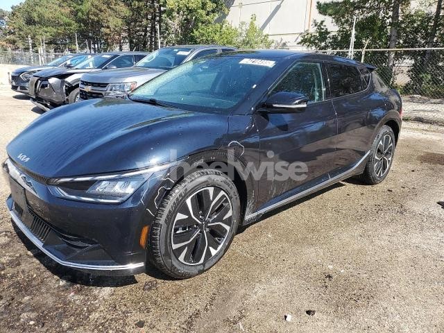 Photo 11 of 2023 KIA EV6 LIGHT (VIN KNDC34LA8P5611472)