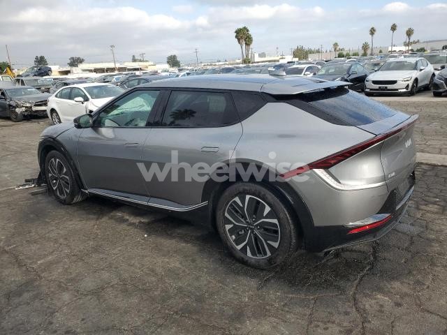 Photo 8 of 2024 KIA EV6 LIGHT (VIN KNDC34LA9R5207406)