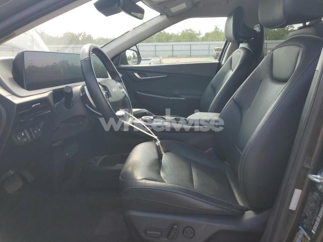 Photo 4 of 2023 KIA EV6 LIGHT (VIN KNDC34LAXP5609903)