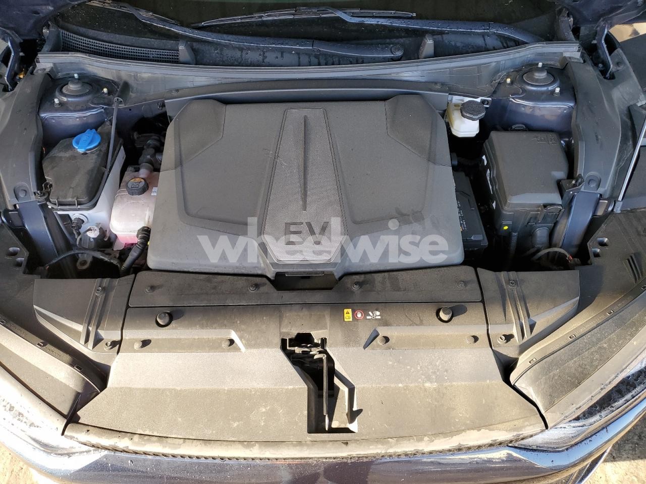 Photo 11 of 2024 KIA EV6 LIGHT (VIN KNDC3DLC1R5199299)
