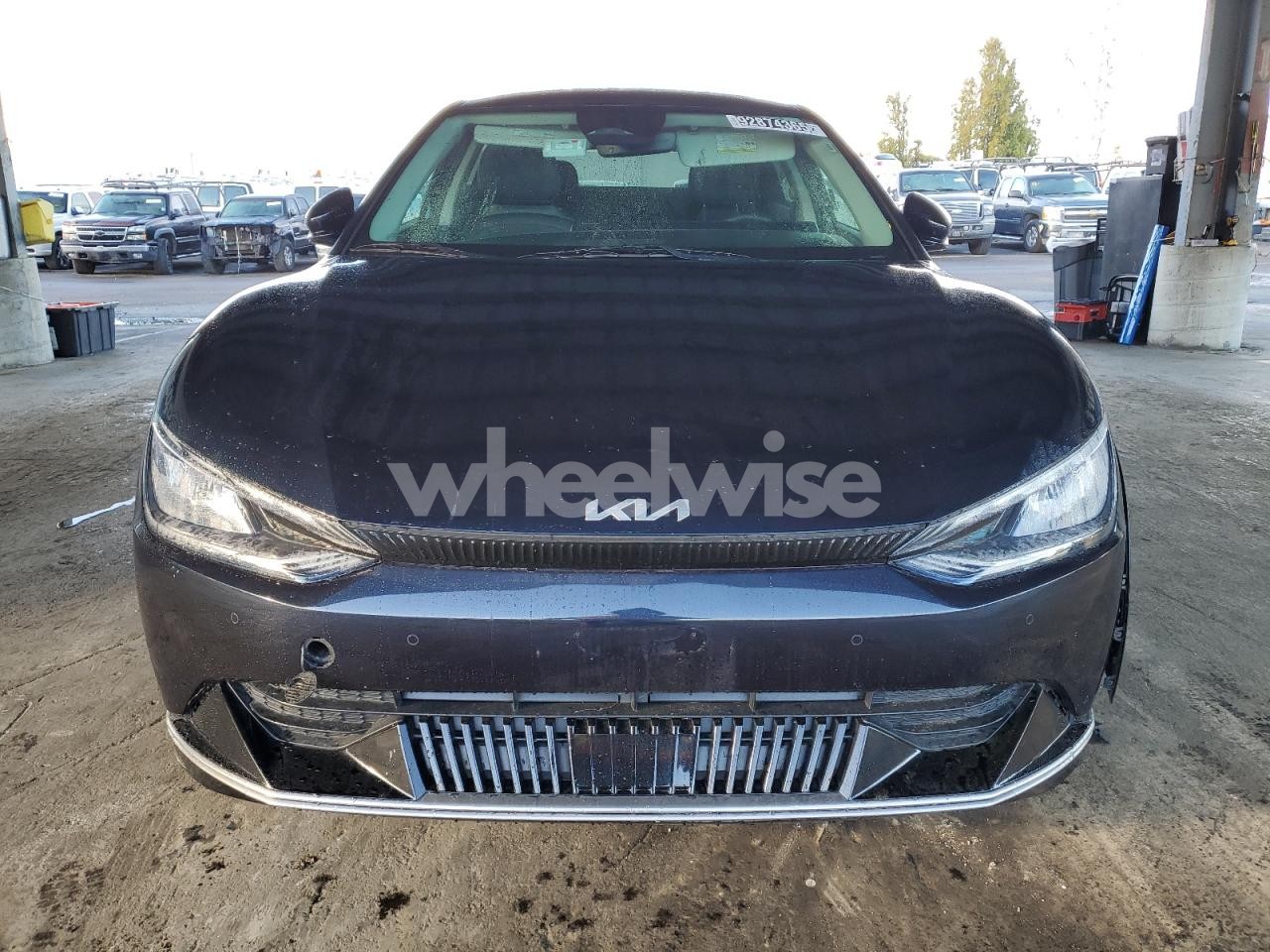 Photo 5 of 2024 KIA EV6 LIGHT (VIN KNDC3DLC1R5199299)