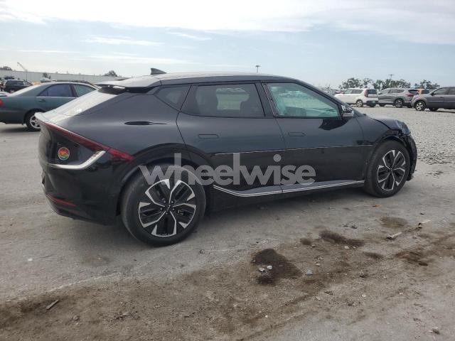 Photo 10 of 2022 KIA EV6 LIGHT (VIN KNDC3DLC4N5073237)