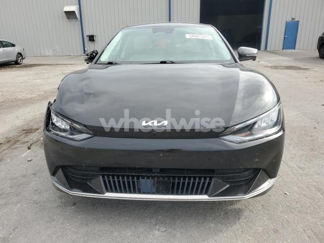 Photo 9 of 2022 KIA EV6 LIGHT (VIN KNDC3DLC4N5073237)