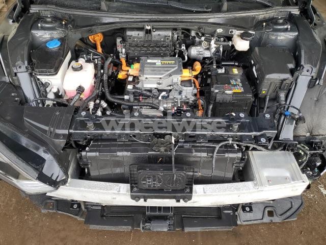 Photo 4 of 2024 KIA EV6 LIGHT (VIN KNDC3DLC6R5188511)