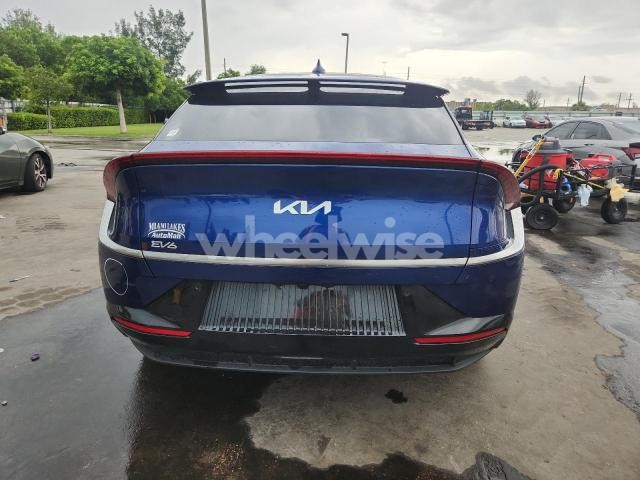 Photo 2 of 2023 KIA EV6 LIGHT (VIN KNDC3DLC7P5158365)