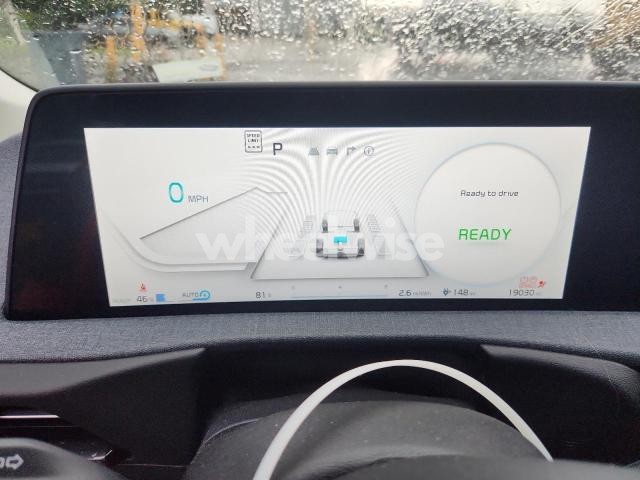 Photo 8 of 2023 KIA EV6 LIGHT (VIN KNDC3DLC7P5158365)