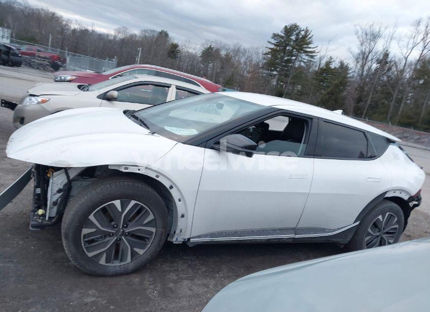 Photo 14 of 2024 Kia Ev6 LIGHT LONG RANGE (VIN KNDC3DLC9R5175820)