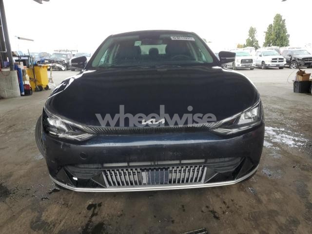 Photo 2 of 2024 KIA EV6 LIGHT (VIN KNDC3DLCXR5618900)