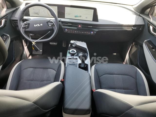 Photo 2 of 2024 KIA EV6 GT LINE (VIN KNDC44LA1R5225024)