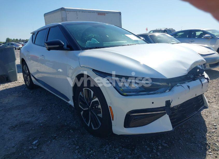 2024 Kia Ev6 GT-LINE (VIN KNDC44LA8R5219799) main photo