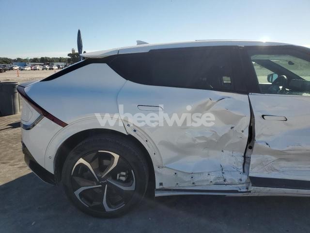 Photo 3 of 2023 KIA EV6 GT LINE (VIN KNDC4DLC8P5120317)