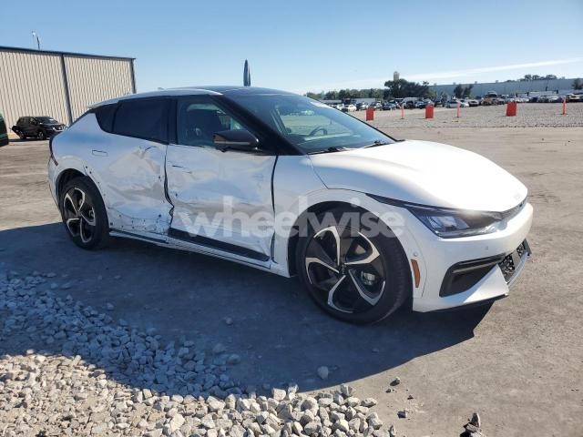 Photo 6 of 2023 KIA EV6 GT LINE (VIN KNDC4DLC8P5120317)