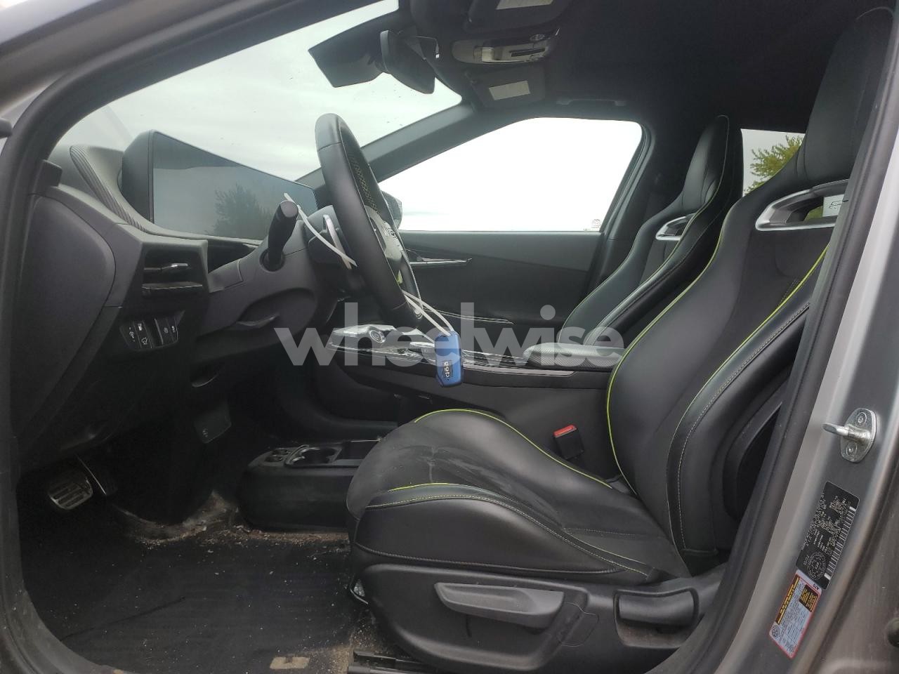 Photo 7 of 2023 KIA EV6 GT (VIN KNDC5DLE7P5108724)