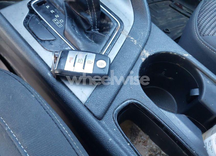 Photo 11 of 2017 Kia Niro LX (VIN KNDCB3LC0H5041371)