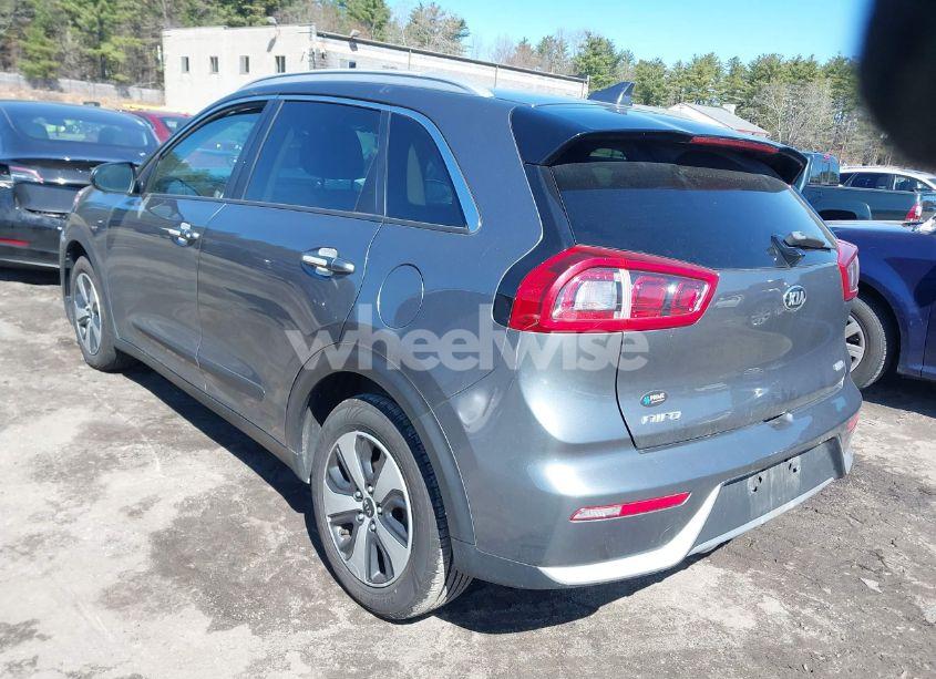 Photo 3 of 2017 Kia Niro LX (VIN KNDCB3LC0H5041371)