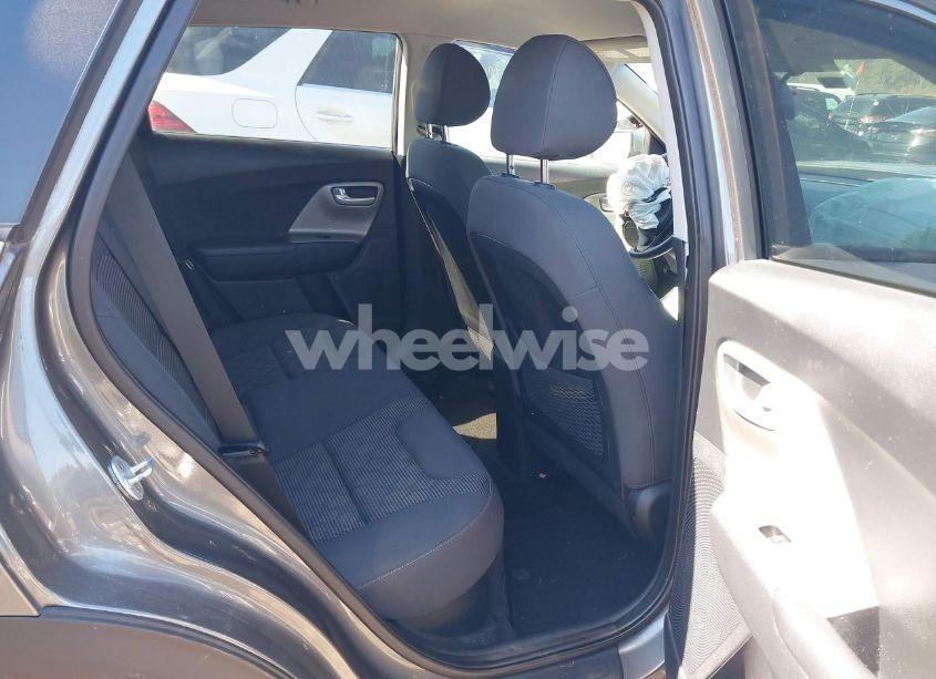 Photo 8 of 2017 Kia Niro LX (VIN KNDCB3LC0H5041371)