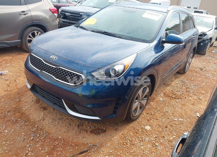 Photo 2 of 2019 Kia Niro LX (VIN KNDCB3LC1K5336079)