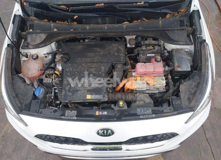 Photo 10 of 2020 Kia Niro LX (VIN KNDCB3LC2L5435978)