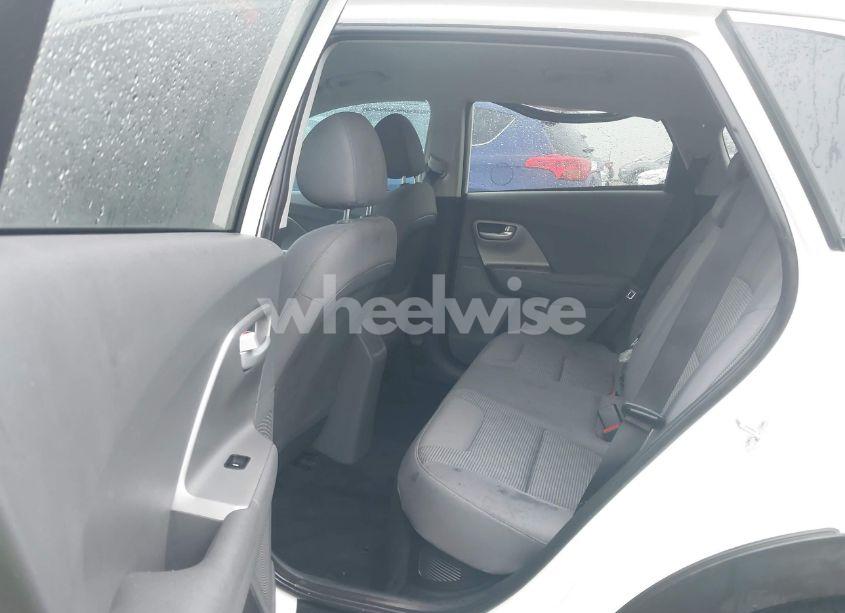 Photo 8 of 2020 Kia Niro LX (VIN KNDCB3LC2L5435978)