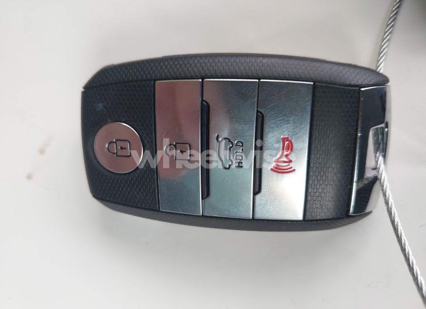 Photo 11 of 2017 Kia Niro LX (VIN KNDCB3LC3H5060030)