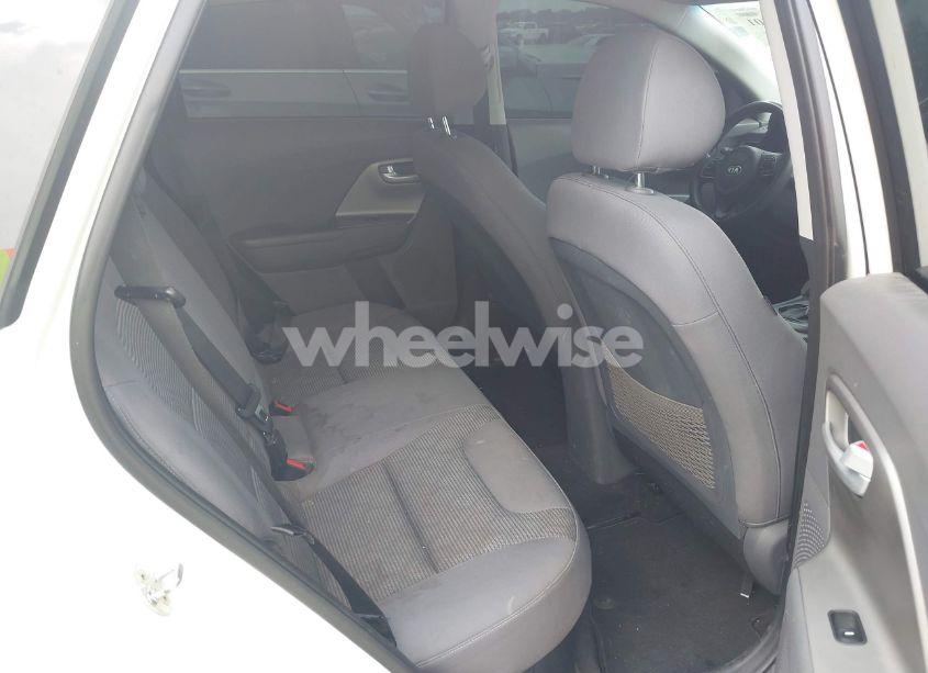 Photo 8 of 2017 Kia Niro LX (VIN KNDCB3LC3H5060030)