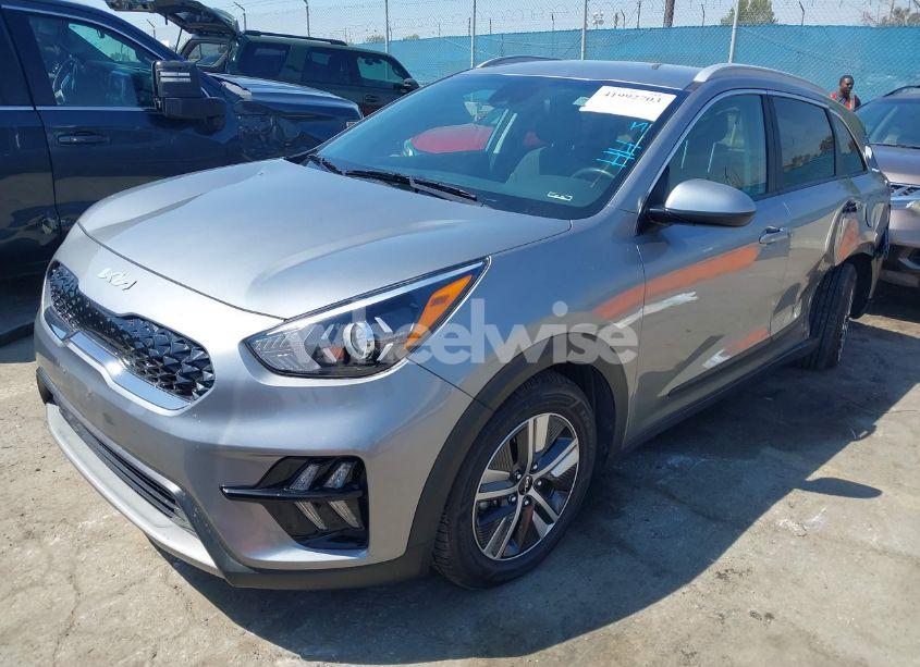 Photo 2 of 2022 Kia Niro LXS (VIN KNDCB3LC3N5548003)