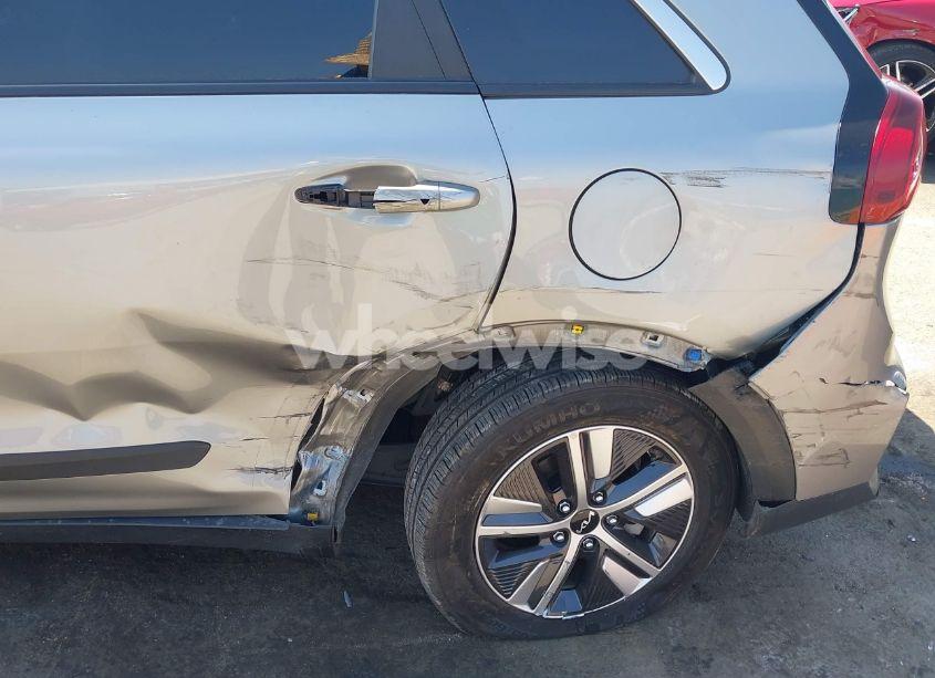 Photo 6 of 2022 Kia Niro LXS (VIN KNDCB3LC3N5548003)