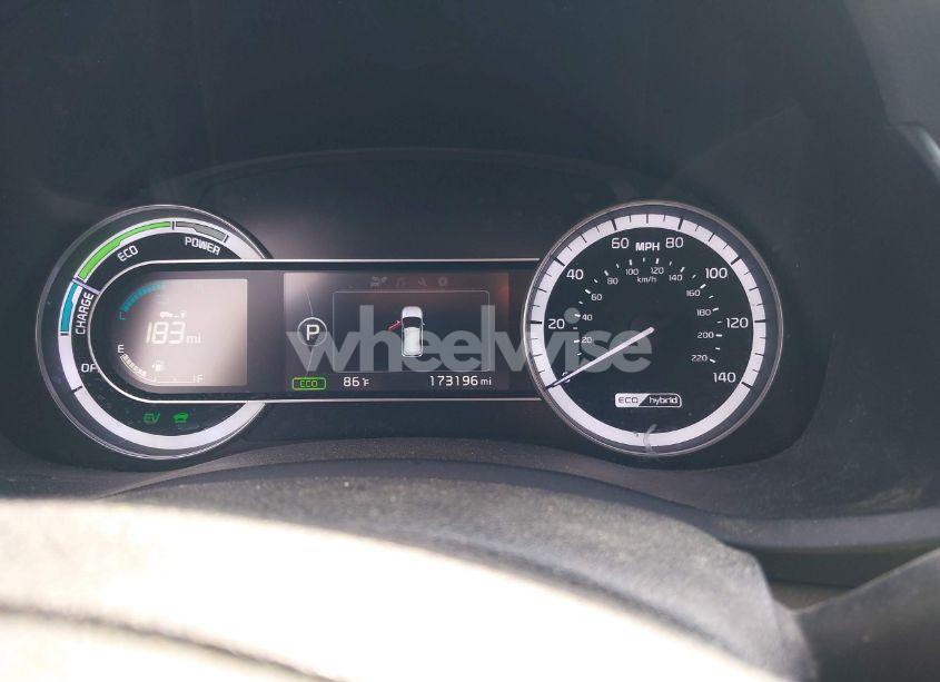 Photo 7 of 2017 Kia Niro LX (VIN KNDCB3LC5H5068310)