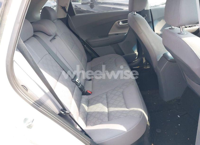 Photo 8 of 2017 Kia Niro LX (VIN KNDCB3LC5H5068310)