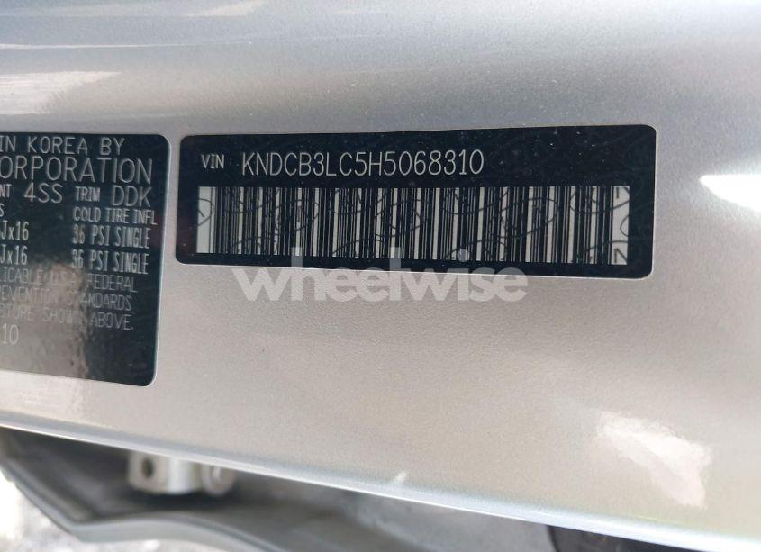 Photo 9 of 2017 Kia Niro LX (VIN KNDCB3LC5H5068310)