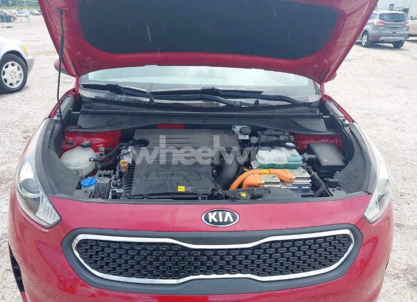 Photo 10 of 2018 Kia Niro LX (VIN KNDCB3LC5J5176190)