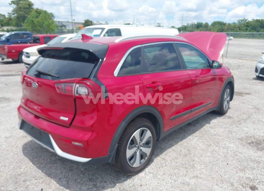 Photo 6 of 2018 Kia Niro LX (VIN KNDCB3LC5J5176190)