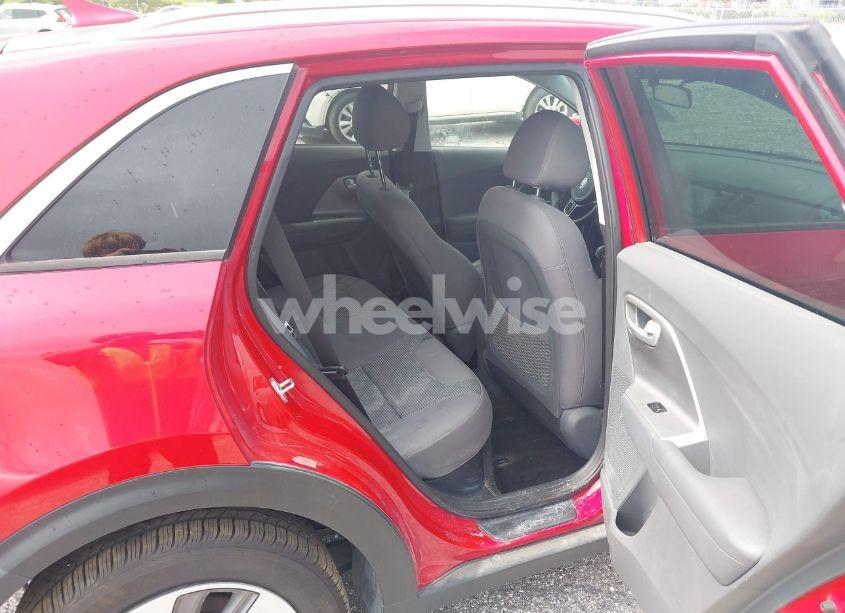 Photo 8 of 2018 Kia Niro LX (VIN KNDCB3LC5J5176190)