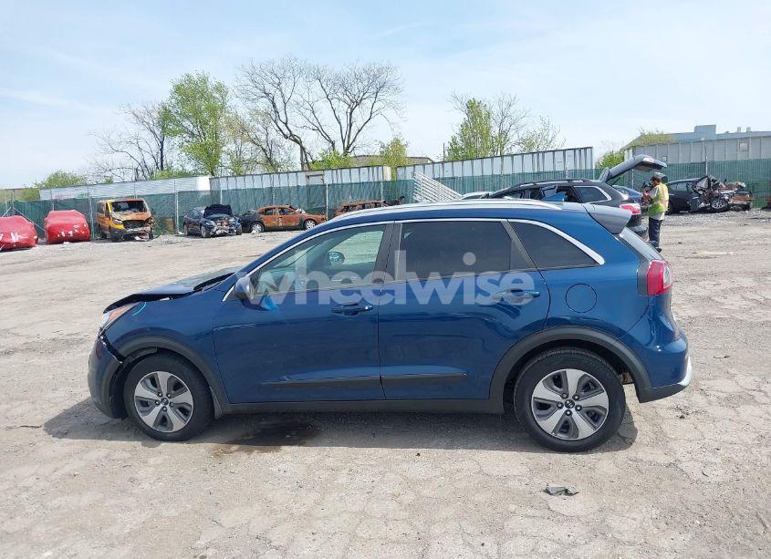 Photo 14 of 2019 Kia Niro LX (VIN KNDCB3LC5K5265923)