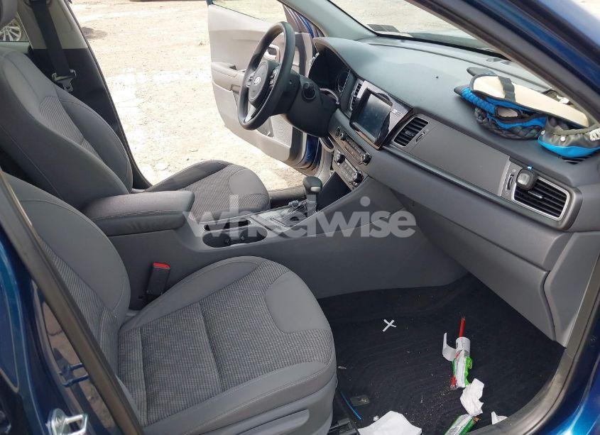 Photo 5 of 2019 Kia Niro LX (VIN KNDCB3LC5K5265923)