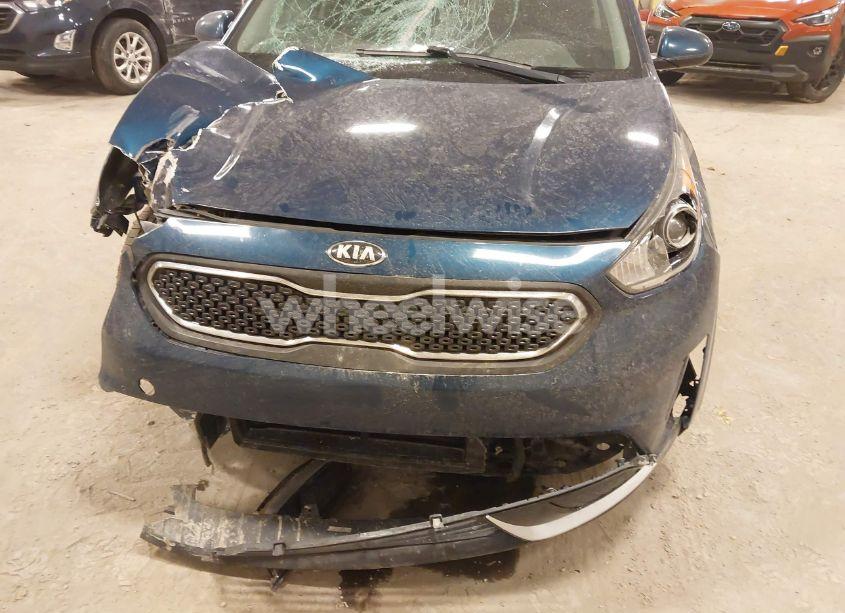 Photo 6 of 2019 Kia Niro LX (VIN KNDCB3LC5K5328454)
