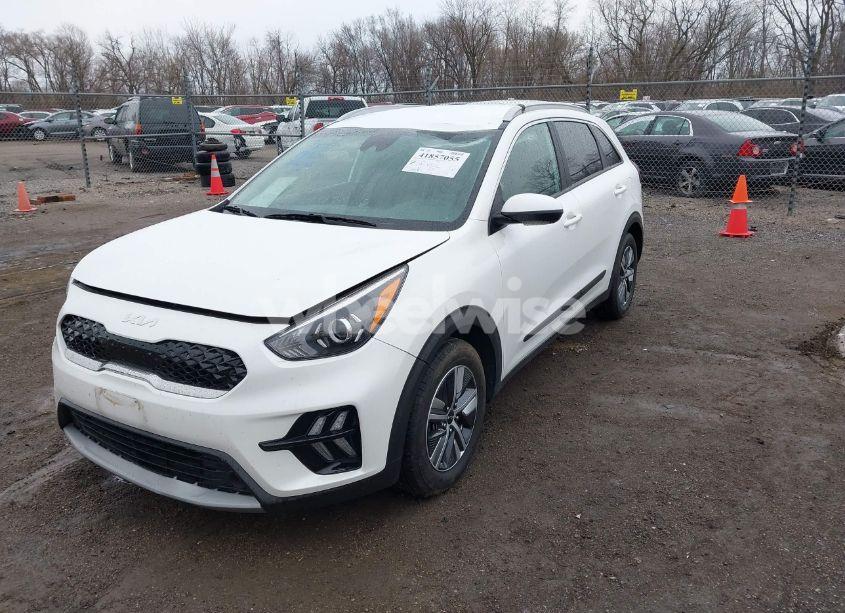 Photo 2 of 2022 Kia Niro LXS (VIN KNDCB3LC5N5529968)