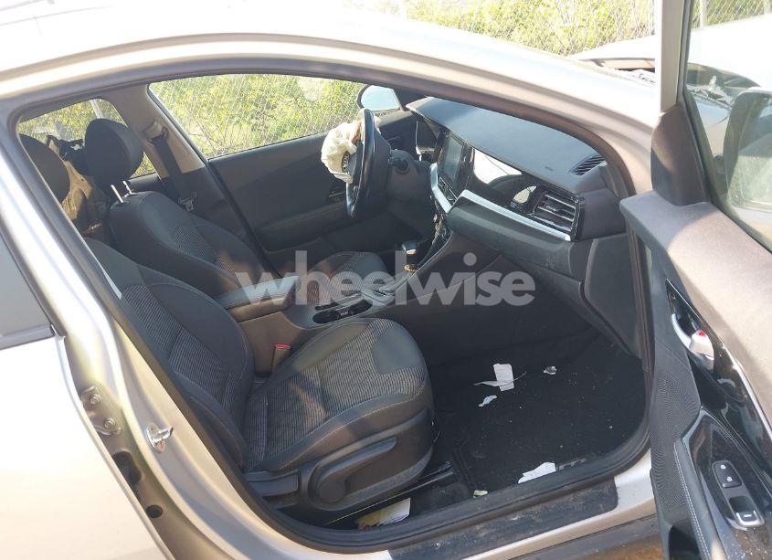 Photo 5 of 2020 Kia Niro LXS (VIN KNDCB3LC6L5436194)
