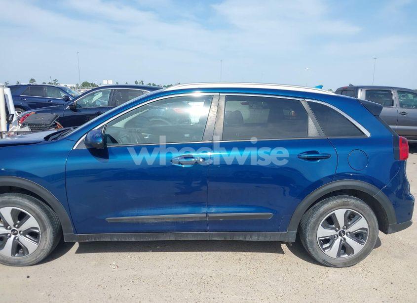 Photo 15 of 2017 Kia Niro LX (VIN KNDCB3LC7H5078501)