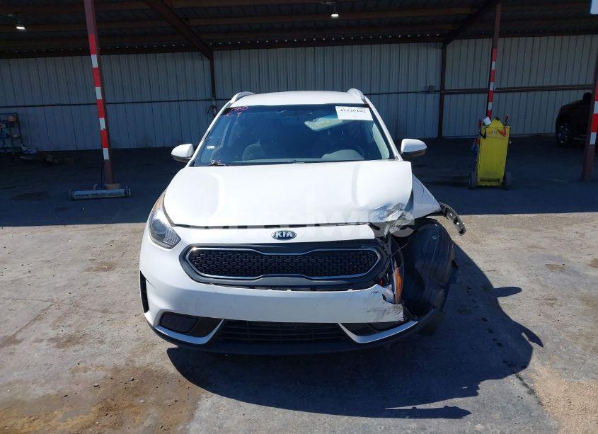 Photo 12 of 2018 Kia Niro LX (VIN KNDCB3LC7J5110479)